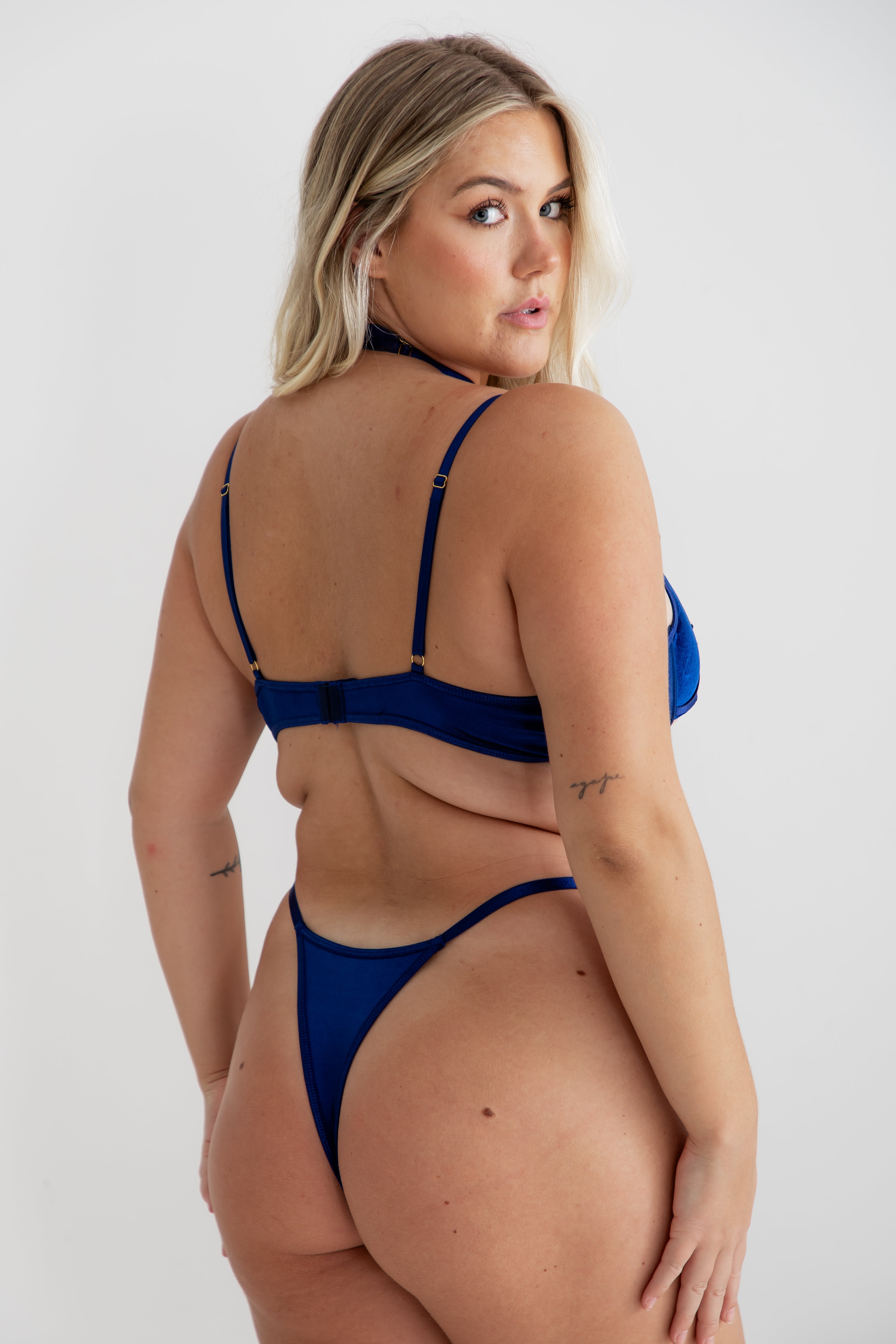 Regal Temptation Set
