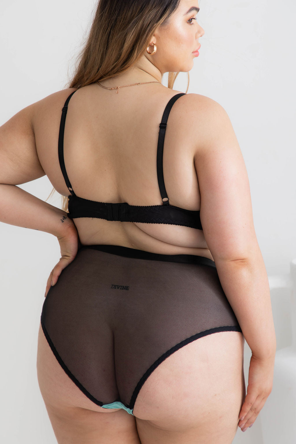 Rumour Teal - Naked Curve