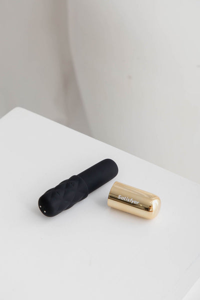 Satisfyer Mini Secret Affair - Bullet Vibrator | Discreet bullet vibrator Naked Curve Satisfyer Mini Secret Affair - Bullet Vibrator | Discreet bullet vibrator Naked Curve