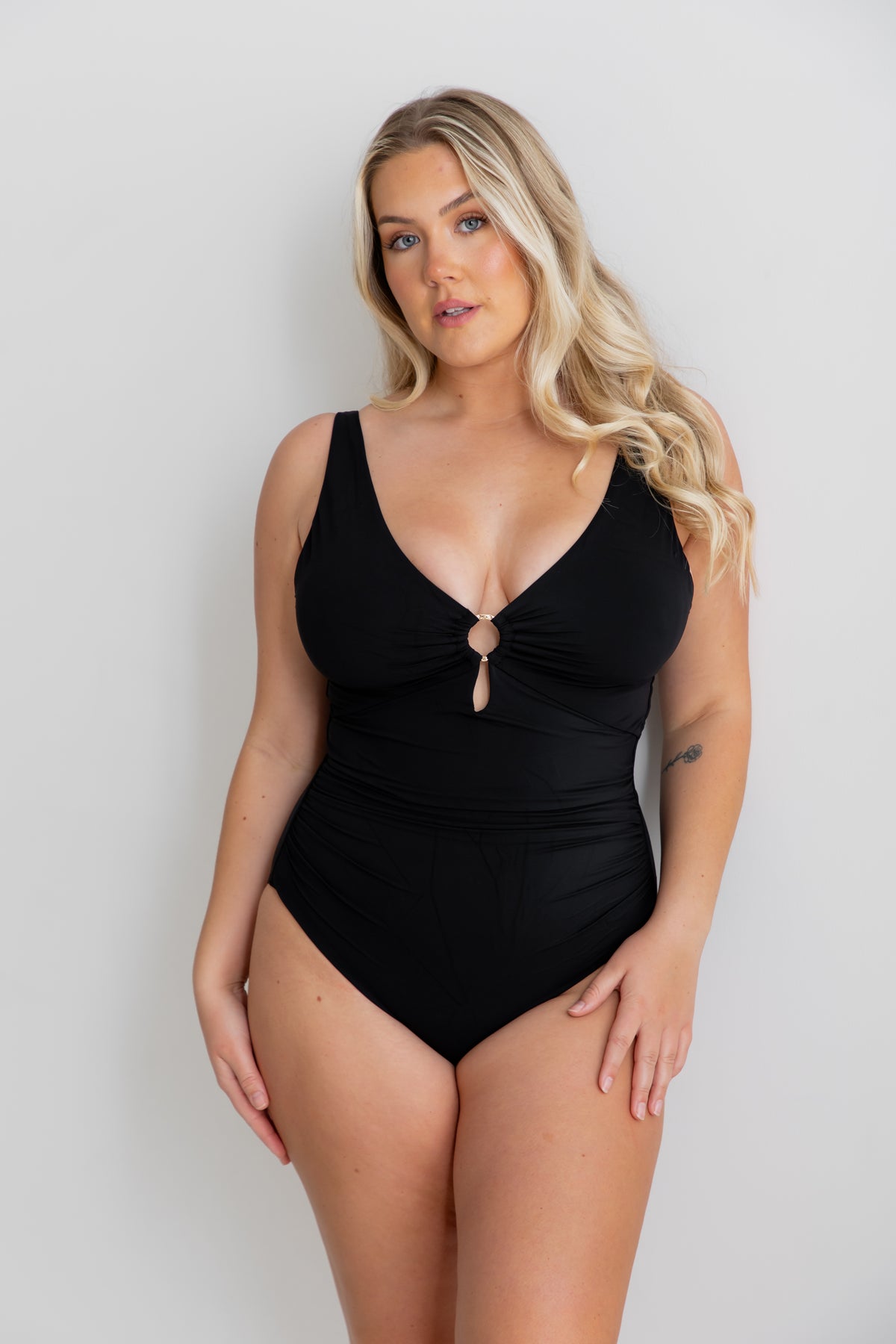 Capri One Piece Black Pearl
