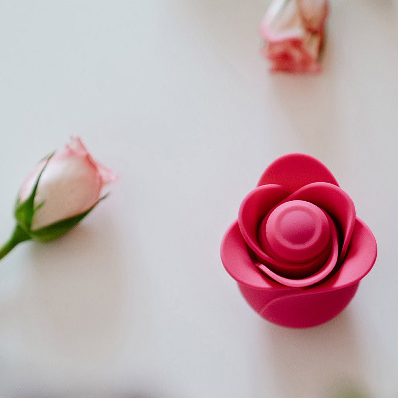 Satisfyer Pro Blossom - $89 - FREE GIFT